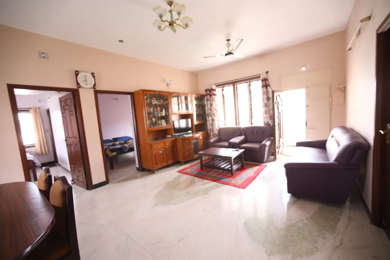 SK Villa Homestay Exterior